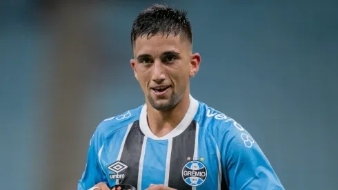 RS – PORTO ALEGRE – 08/04/2025 – COPA SUL-AMERICANA 2025, GREMIO X ATLETICO GRAU – Christian Olivera jogador do Gremio comemora seu gol durante partida contra o Atletico Grau no estadio Arena do Gremio pelo campeonato Copa Sul-americana 2025. Foto: Liamara Polli/AGIF