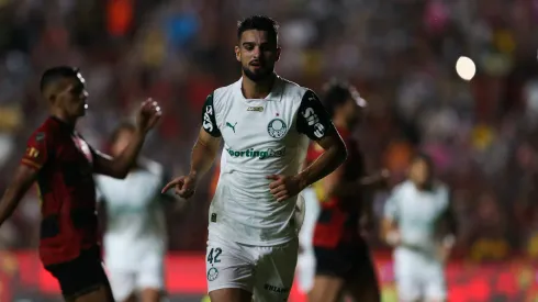 PE – RECIFE – 06/04/2025 – BRASILEIRO A 2025, SPORT X PALMEIRAS – Flaco Lopez jogador do Palmeiras comemora seu gol durante a partida entre Sport e Palmeiras na Ilha do Retiro em Recife (PE), pelo campeonato brasileiro A 2025. Foto: Marlon Costa/AGIF