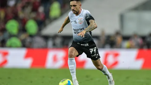 Igor Coronado jogador do Corinthians durante partida contra o Flamengo no estádio Maracanã pelo campeonato Copa Do Brasil 2024. Foto: Thiago Ribeiro/AGIF