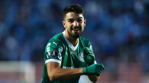 MIRAFLORES, BOLIVIA – APRIL 24: José Lopez of Palmeiras celebrates after scoring the team's first goal during the Copa CONMEBOL Libertadores 2025 Group G match between Bolivar and Palmeiras  at Estadio Hernando Siles on April 24, 2025 in Miraflores, Bolivia. (Photo by Gaston Brito Miserocchi/Getty Images)
