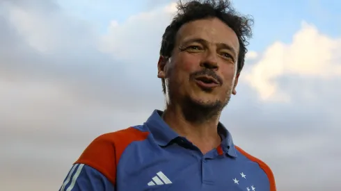 SP – BRAGANCA PAULISTA – 01/12/2024 – BRASILEIRO A 2024, BRAGANTINO X CRUZEIRO – DINIZ tecnico do Cruzeiro durante partida contra o Bragantino no estadio Nabi Abi Chedid pelo campeonato Brasileiro A 2024. Foto: Joisel Amaral/AGIF