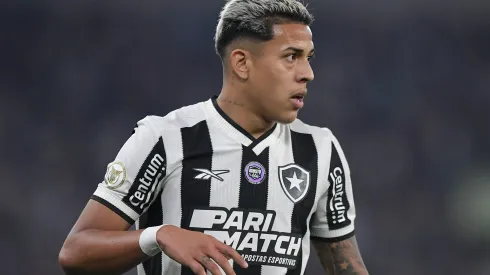 Matheus Martins, do Botafogo