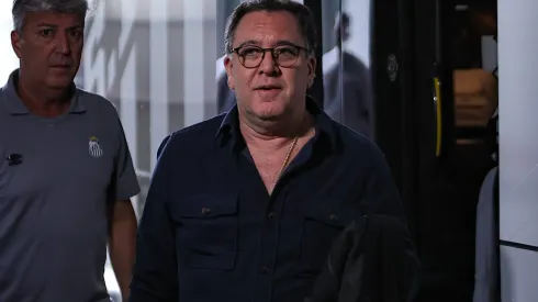 SP – SAO PAULO – 20/04/2025 – BRASILEIRO A 2025, SAO PAULO X SANTOS –  Marcelo Teixeira presidente do Santos durante chegada da equipe para partida contra o Sao Paulo no estadio Morumbi pelo campeonato Brasileiro A 2025. Foto: Fabio Giannelli/AGIF
