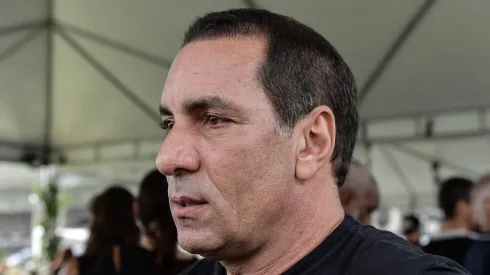 Edmundo não aprovou fala de Felipe Maestro a respeito de Capasso. Foto: Thiago Ribeiro/AGIF.