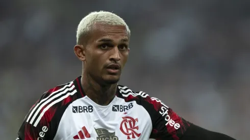 Wesley durante jogo Mengão contra o Vasco.