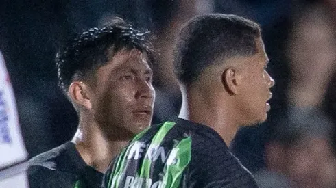 PR – PONTA GROSSA – 04/05/2025 – BRASILEIRO B 2025, OPERARIO X AMERICA-MG – Miguelito jogador do America-MG durante partida contra o Operario no estadio Germano Kruger pelo campeonato Brasileiro B 2025.