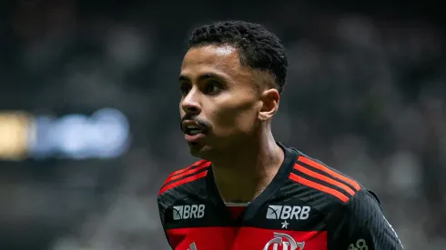 Allan durante partida pelo Brasileirão Betano.
