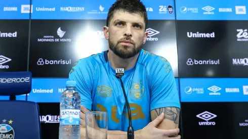 Tiago Volpi desabafou após empate do Grêmio na Sula