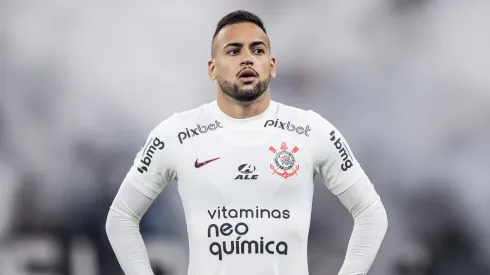 Maycon em ação pelo Corinthians – Foto: Abner Dourado/AGIF