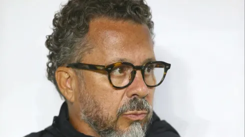 SP – SAO PAULO – 12/05/2025 – BRASILEIRO A 2025, SANTOS X CEARA – Cleber Xavier tecnico do Santos durante partida contra o Ceara no estadio Arena Allianz Parque pelo campeonato Brasileiro A 2025.