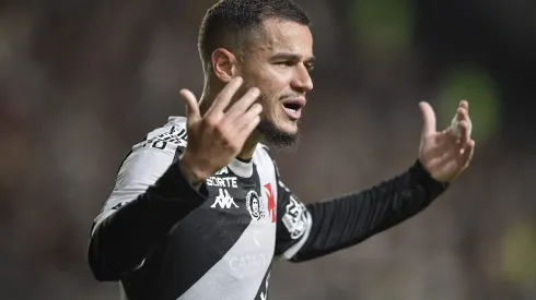 RJ – RIO DE JANEIRO – 12/04/2025 – BRASILEIRO A 2025, VASCO X SPORT – Coutinho jogador do Vasco durante partida contra o Sport no estadio Sao Januario pelo campeonato Brasileiro A 2025. Foto: Thiago Ribeiro/AGIF