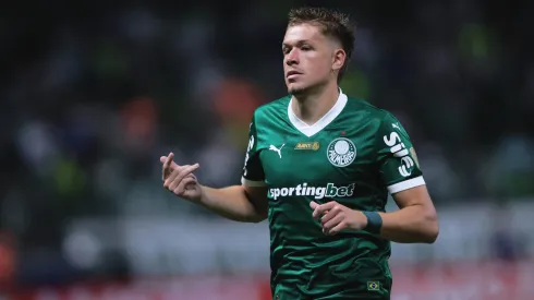 SP – SAO PAULO – 09/04/2025 – COPA LIBERTADORES 2025, PALMEIRAS X CERRO PORTENO – Bruno Fuchs jogador do Palmeiras durante partida contra o Cerro Porteno no estadio Arena Allianz Parque pelo campeonato Copa Libertadores 2025. Foto: Ettore Chiereguini/AGIF