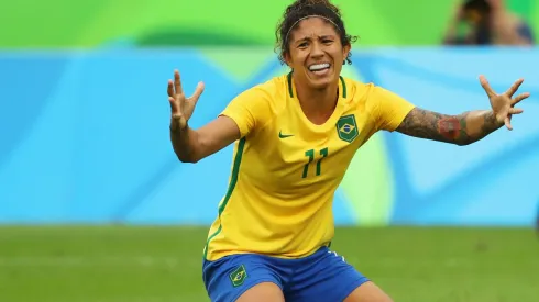 As profissões paralelas das mais importantes jogadoras da Seleção.