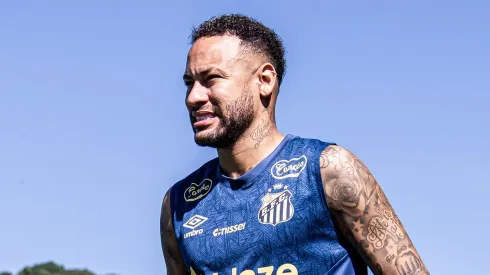 Neymar, treinando no Santos – Foto: Raul Baretta/ Santos FC.