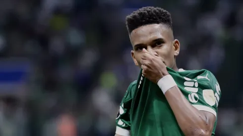SP – SAO PAULO – 28/05/2025 – COPA LIBERTADORES 2025, PALMEIRAS X SPORTING CRISTAL – Estevao jogador do Palmeiras comemora seu gol durante partida contra o Sporting Cristal no estadio Arena Allianz Parque pelo campeonato Copa Libertadores 2025. Foto: Marcello Zambrana/AGIF