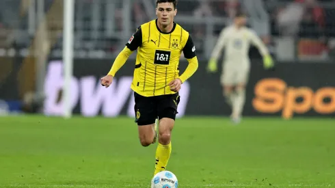 DORTMUND, GERMANY – FEBRUARY 22: Giovanni Reyna of Dortmund runs with the ball during the Bundesliga match between Borussia Dortmund and 1. FC Union Berlin at Signal Iduna Park on February 22, 2025 in Dortmund, Germany. (Photo by Christof Koepsel/Getty Images)
