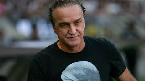 Cuca técnico do Atletico-MG durante partida contra o Botafogo no estadio Mineirao pelo campeonato Brasileiro A 2025. Foto: Fernando Moreno/AGIF