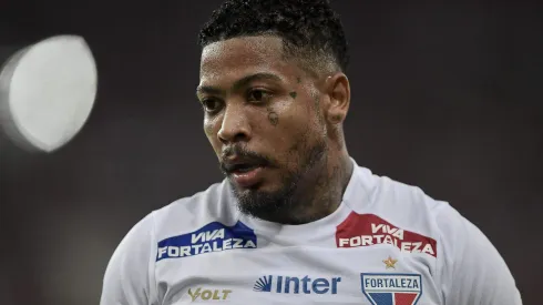 Atacante deu a sua opinião – Foto: Thiago Ribeiro/AGIF.