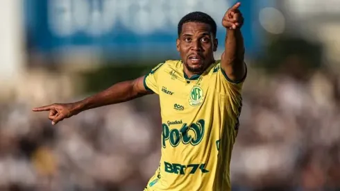 Iury Castilho, ex-Mirassol foi anunciado no último domingo pelo Coxa e deve estrear em breve