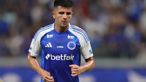 MG – BELO HORIZONTE – 29/03/2025 – BRASILEIRO A 2025, CRUZEIRO X MIRASSOL – Gamarra jogador do Cruzeiro durante partida contra o Mirassol no estadio Mineirao pelo campeonato Brasileiro A 2025. Foto: Gilson Lobo/AGIF