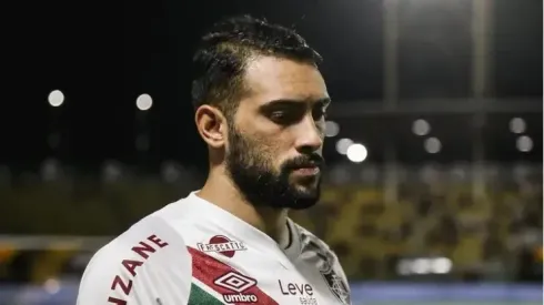 Thiago Freytes em ação pelo Fluminense – Foto: Lucas Merçon/Fluminense