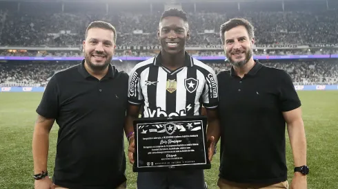 Botafogo homenageou Luiz Henrique. Foto: Vítor Silva/Botafogo