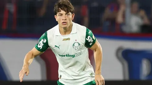 Giay em ação contra o Cerro Porteño – (Foto: Cesar Greco/Palmeiras/by Canon)