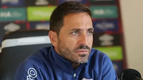 Vasco Matos, do Santa Clara-POR, em coletiva de imprensa. Foto: Reprodução.