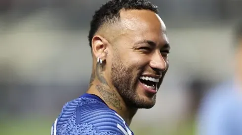 Neymar antes de partida entre Santos e Botafogo-SP, na Vila Belmiro, pelo Campeonato Paulista. Foto: Alexandre Schneider