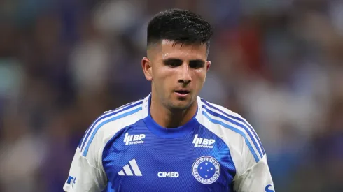 Gamarra, zagueiro do Cruzeiro