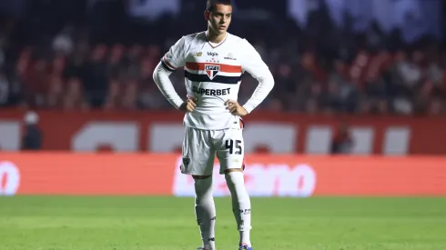 SP – SAO PAULO – 17/05/2025 – BRASILEIRO A 2025, SAO PAULO X GREMIO – Lucca jogador do Sao Paulo durante partida contra o Gremio no estadio Morumbi pelo campeonato Brasileiro A 2025. Foto: Marcello Zambrana/AGIF