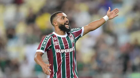 Samuel Xavier destaca atacante adversário antes de Fluminense x Borussia – Foto: Thiago Ribeiro/AGIF
