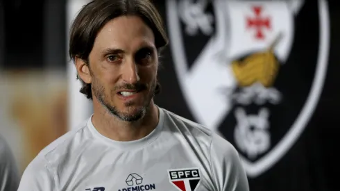 Zubeldía pediu demissão após derrota para o Vasco e São Paulo tentou reverter (Photo by Wagner Meier/Getty Images)