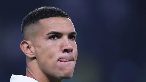 Naves está fora dos planos de Abel.
