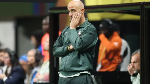 ATLANTA, GEORGIA – JUNE 16: Enzo Maresca, Head Coach of Chelsea FC, reacts during the FIFA Club World Cup 2025 group D match between Chelsea FC and Los Angeles Football Club at Mercedes-Benz Stadium on June 16, 2025 in Atlanta, Georgia. (Photo by Alex Grimm/Getty Images)
