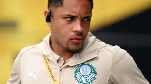 Para jornal L'Équipe, Palmeiras de Vitor Roque é comparado ao Nice, da França, pelo que apresentou no Mundial