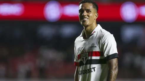 Igor Vinícius chegou a acordo com Santos e vai deixar o São Paulo (Photo by Ricardo Moreira/Getty Images)