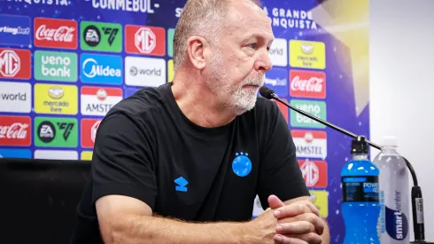 Técnico do Grêmio fala sobre abismo financeiro entre clubes do Sul e do eixo Rio-SP. Foto: Maxi Franzoi/AGIF
