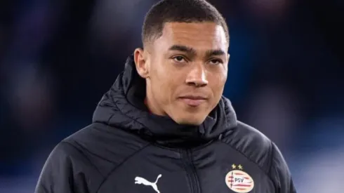 Carlos Vinícius já passou pelo PSV.