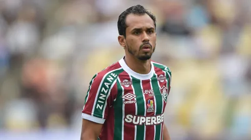 Lima, jogador do Fluminense, durante partida contra o RB Bragantino, pelo Brasileirão Betano. Foto: Thiago Ribeiro/AGIF.