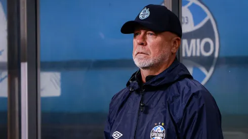 Mano Menezes deve ter retornos importantes. Foto: Maxi Franzoi/AGIF