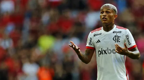 CURITIBA, BRAZIL – JUNE 16: Wesley França of Flamengo, reacts during the match between Athletico Paranaense and Flamengo as part of Brasileirao 2024 at Arena da Baixada on June 16, 2024 in Curitiba, Brazil. (Photo by Heuler Andrey/Getty Images)