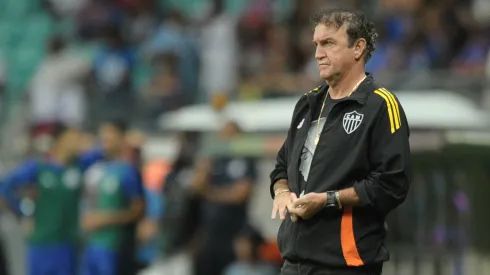 Cuca é alvo dos torcedores em derrota do Atlético-MG no Brasileirão