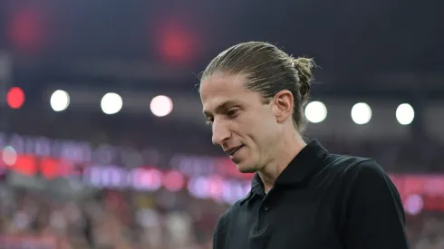 RJ – RIO DE JANEIRO – 01/06/2025 – BRASILEIRO A 2025, FLAMENGO X FORTALEZA – Filipe Luis tecnico do Flamengo durante partida contra o Fortaleza no estadio Maracana pelo campeonato Brasileiro A 2025. Foto: Thiago Ribeiro/AGIF