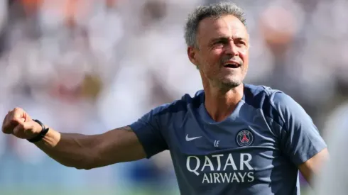 Luis Enrique durante a preparação do PSG – Foto: Alex Grimm/Getty Images