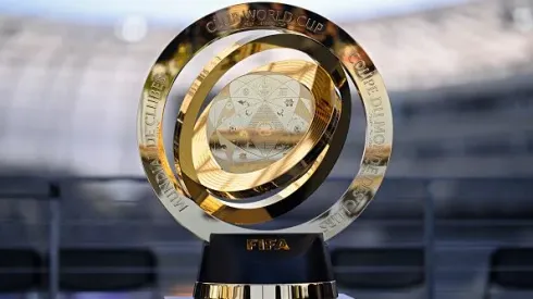 Troféu do Mundial de Clubes, em partida nos Estados Unidos. Foto: Orlando Ramirez