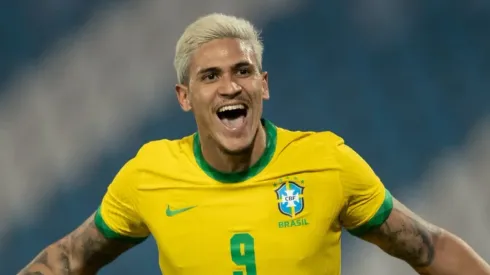Pedro, atacante do Flamengo, pela Seleção Brasileira