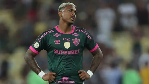 John Kennedy voltará ao Fluminense, diz técnico do Pachuca