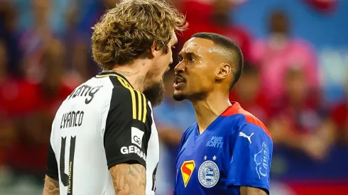 Lyanco e Ademir se desentenderam – Foto: Letícia Martins/EC Bahia.