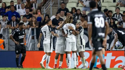 Corinthians encerra jejum com vitória sobre o Ceará. Foto: Baggio Rodrigues/AGIF